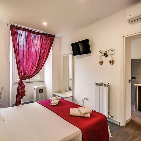 O La Civetta Di Trastevere بيت ضيافة