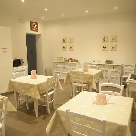 Guest house O La Civetta Di Trastevere 3*