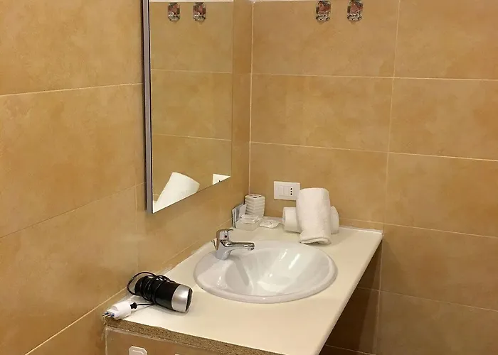 O La Civetta Di Trastevere 4* Rome